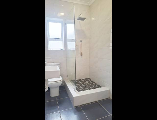 2 bed property to rent in DEVIL'S PEAK ESTATE